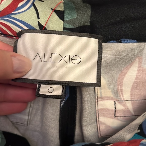 Alexis Kamilla Floral-Print Flare Pant - Picture 9 of 11